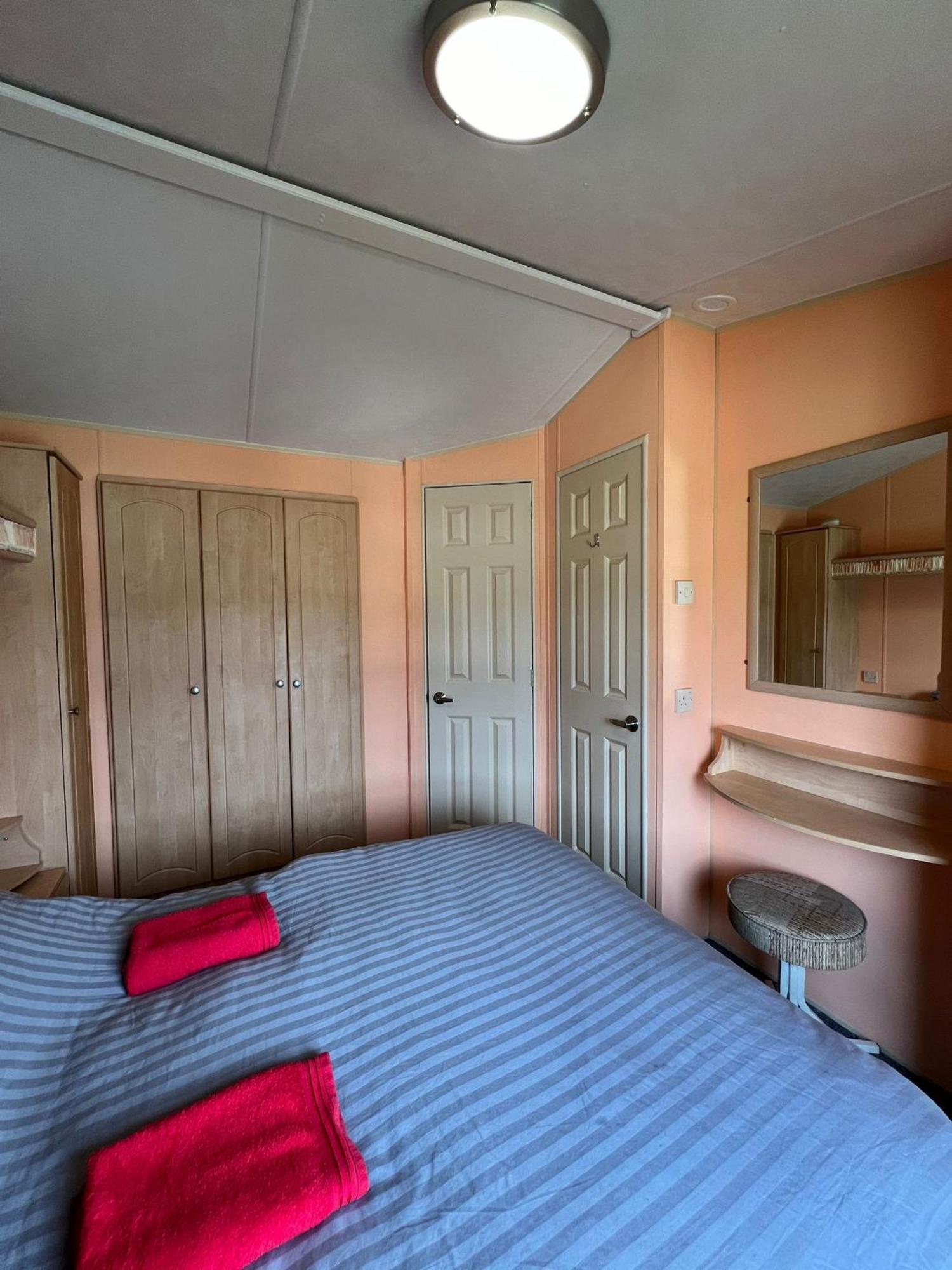 Light And Airy 2 Bedroom Mobile Home Aberystwyth Buitenkant foto