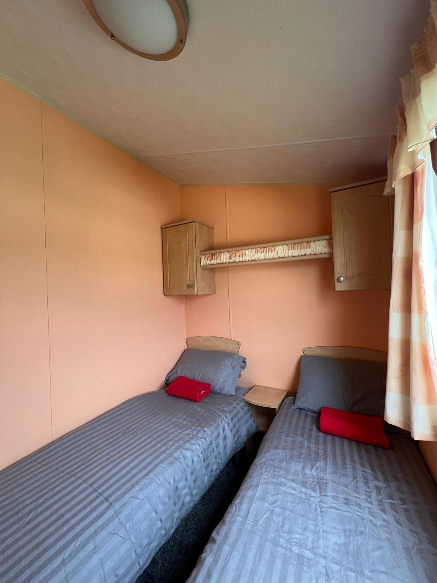 Light And Airy 2 Bedroom Mobile Home Aberystwyth Buitenkant foto